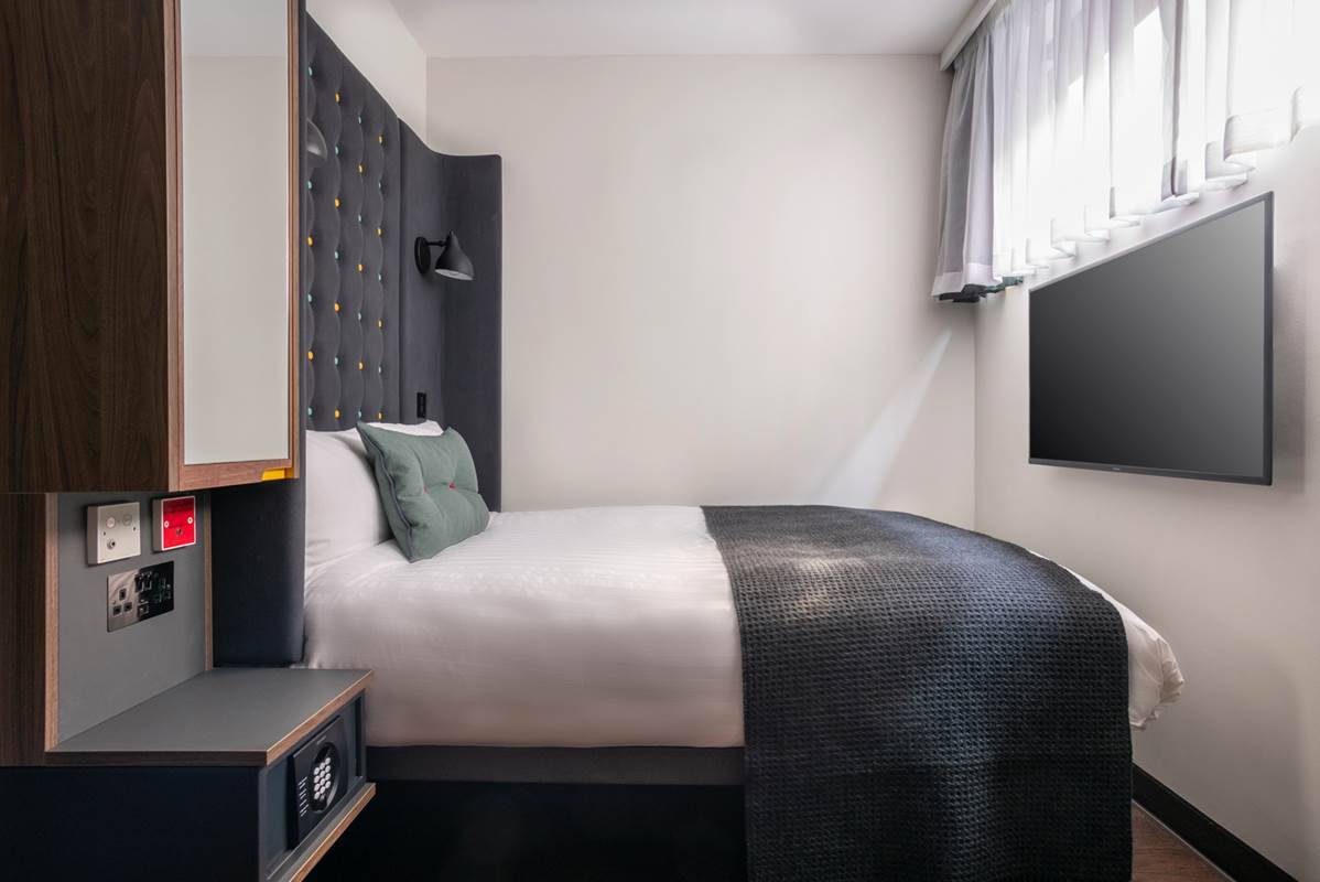 Budget Boutique Hotel in Liverpool Street, London | Point A Hotels